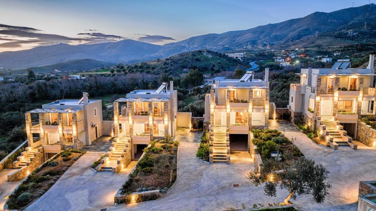 Vardians Villas & Suites Karystos  Exteriör bild
