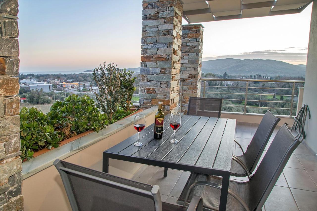 Vardians Villas & Suites Karystos  Exteriör bild